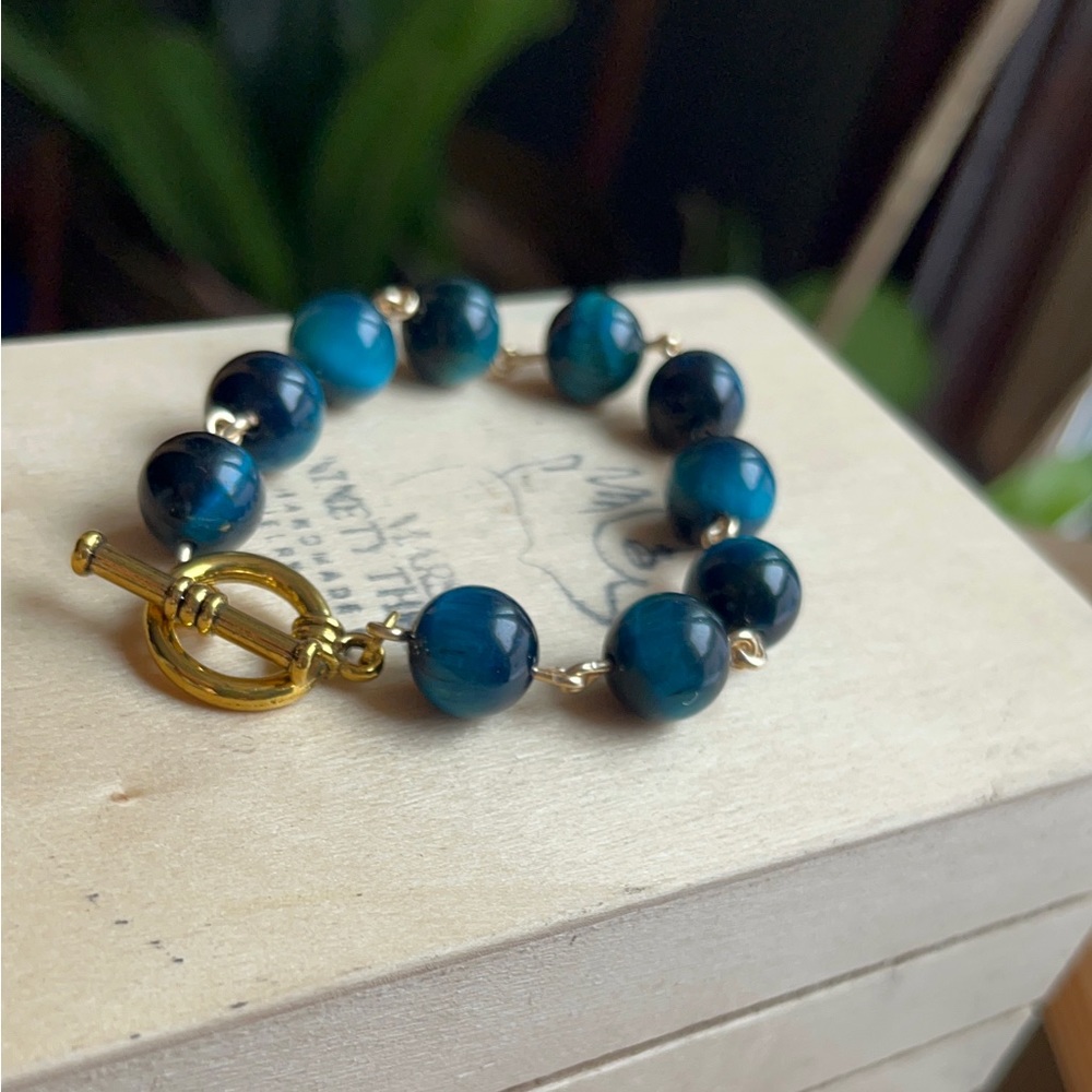 (GOLD) tiger eye